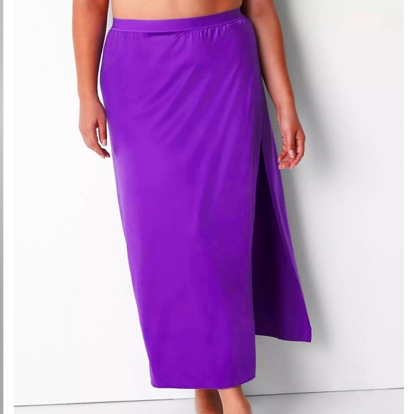 Intimates & Sleepwear Plus 2628 Extreme Highslit Swimsuit Cover Up